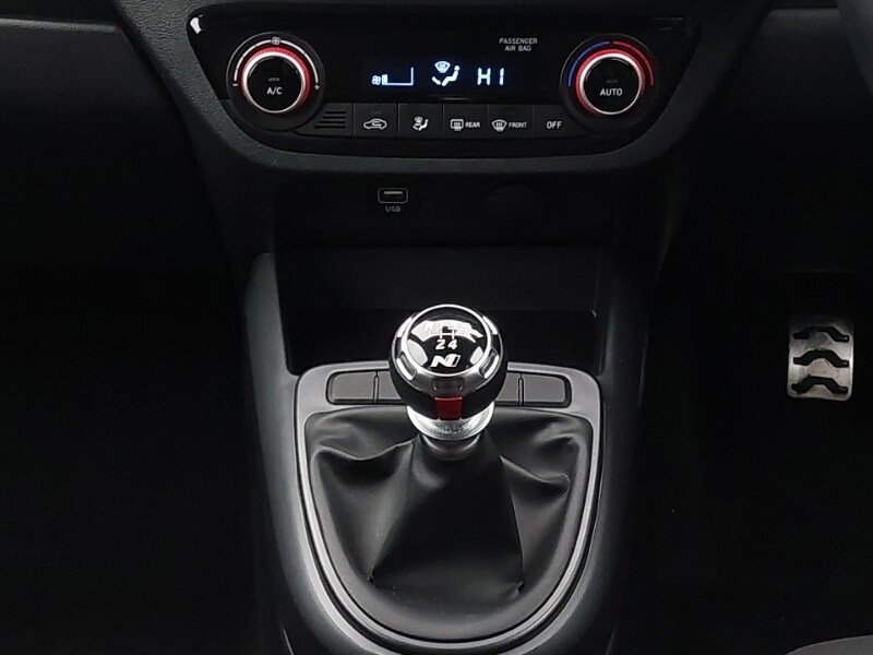 Used Hyundai i10 2021 for sale - 77817086: Photo 11