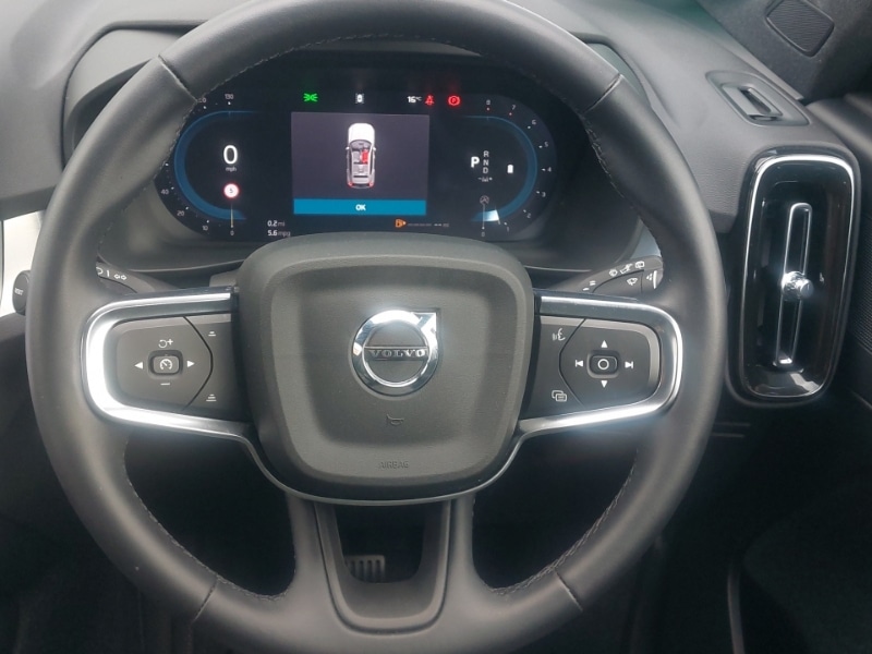 Used Volvo XC40 2024 for sale - 76920940: Photo 7