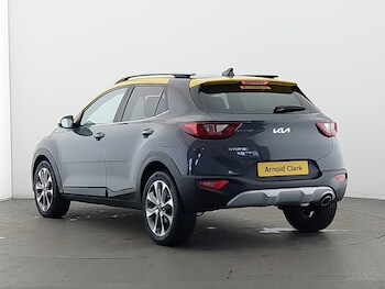 Used Kia Stonic 2023 for sale - 77767773: Photo