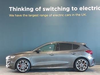 Used Ford Focus 2023 for sale - 76392667: Photo