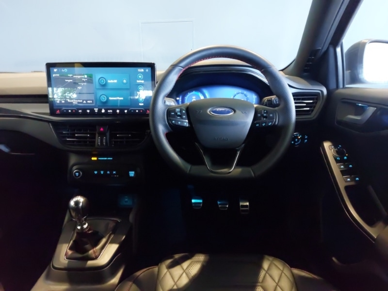 Used Ford Focus 2023 for sale - 76392667: Photo 7