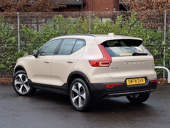 Used Volvo XC40 2024 for sale - 78423199: Photo