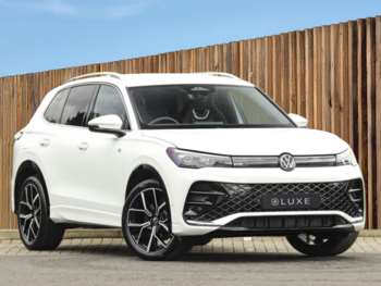 2024 - 2.0 TDI R-Line 5dr DSG