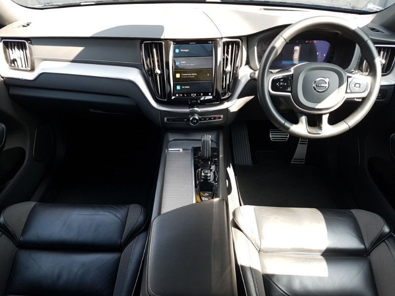 Used Volvo XC60 2022 for sale - 76720530: Photo 2