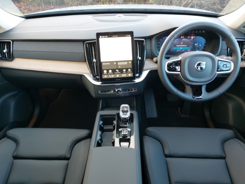 Used Volvo XC90 2025 for sale - 77410540: Photo 2