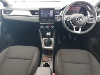 Used Renault Captur 2024 for sale - 79549283: Photo