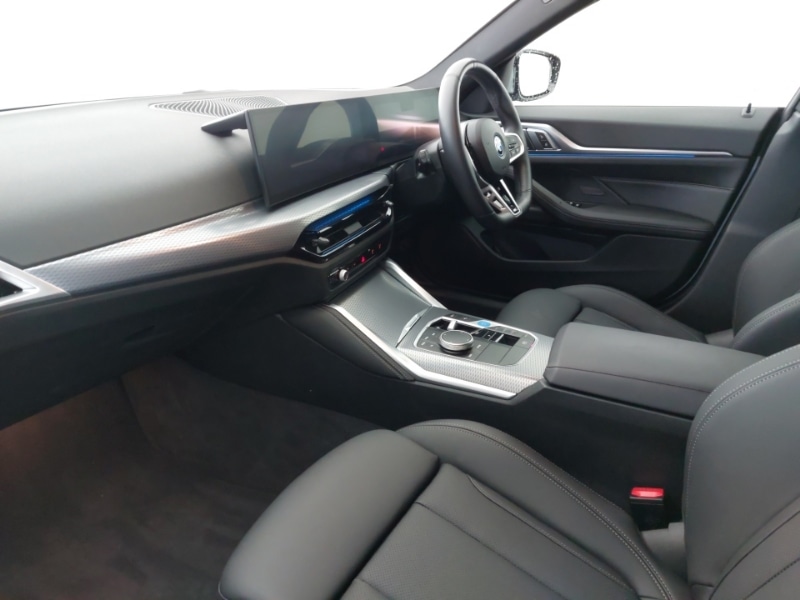 Used BMW i4 2025 for sale - 76414143: Photo 5