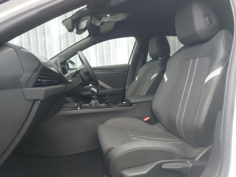 Used Vauxhall Astra 2025 for sale - 76383657: Photo 5