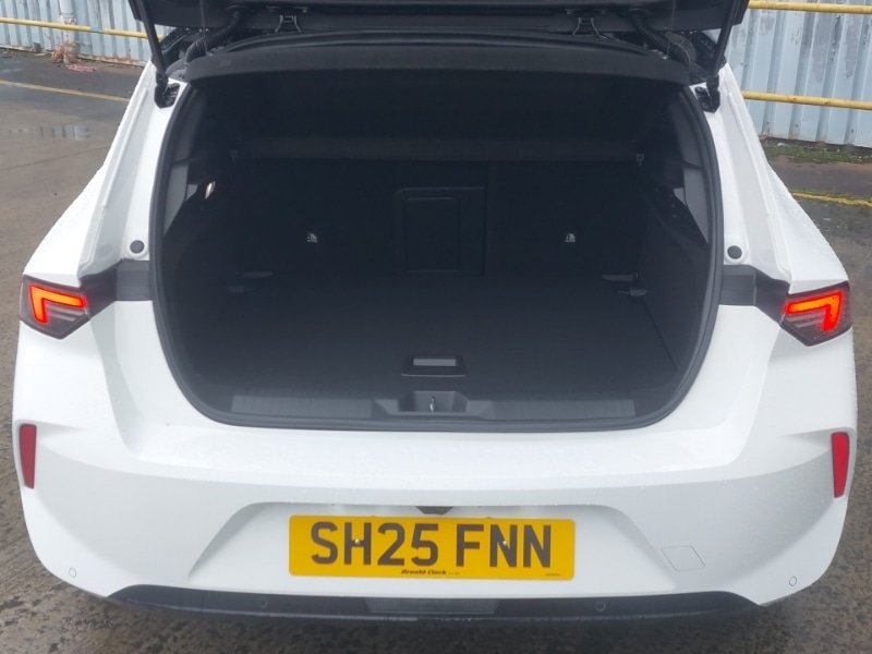 Used Vauxhall Astra 2025 for sale - 76383657: Photo 8