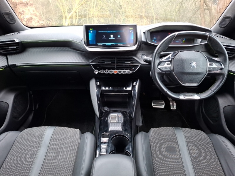 Used Peugeot 2008 2022 for sale - 77912512: Photo 2