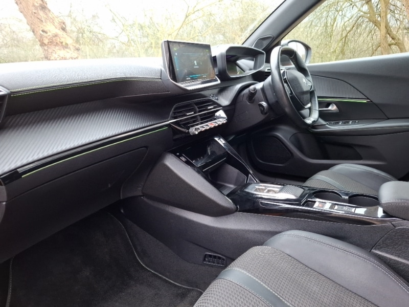 Used Peugeot 2008 2022 for sale - 77912512: Photo 5