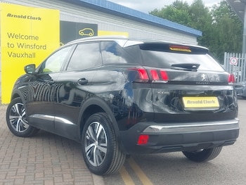 Used Peugeot 3008 2023 for sale - 79585533: Photo