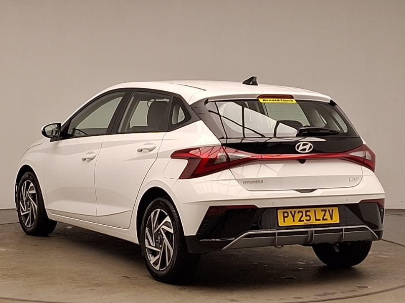 Used Hyundai i20 2025 for sale - 77256951: Photo 3