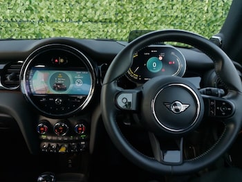 Used MINI Cooper 2022 for sale - 77661009: Photo