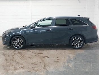 Used Kia Ceed 2023 for sale - 79336000: Photo