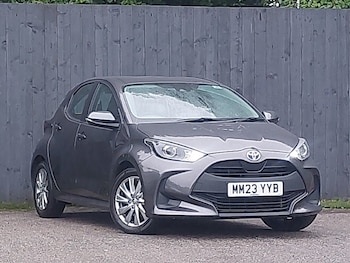 Used Toyota Yaris 2023 for sale - 78952482: Photo