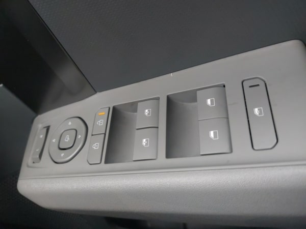Used Kia EV3 2025 for sale - 76212600: Photo 12