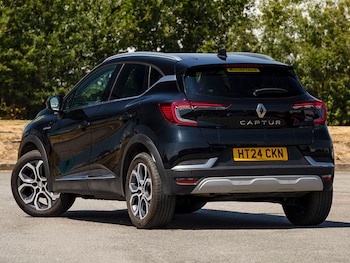 Used Renault Captur 2024 for sale - 79376134: Photo