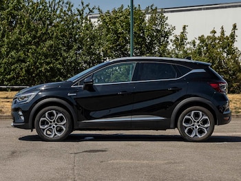 Used Renault Captur 2024 for sale - 79376134: Photo