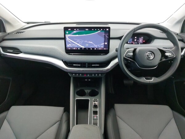 Used Skoda Enyaq 2024 for sale - 76225652: Photo 2