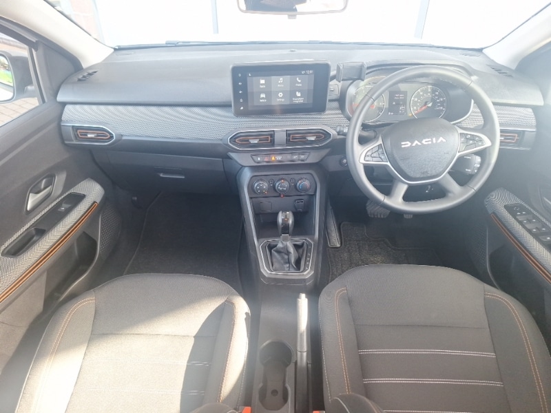 Used Dacia Sandero Stepway 2023 for sale - 77732107: Photo 2