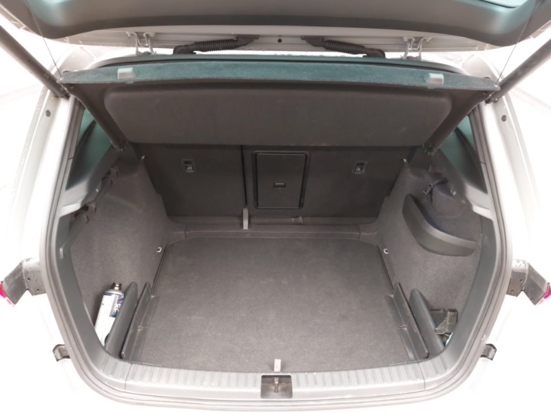 Used Skoda Karoq 2024 for sale - 77842185: Photo 8