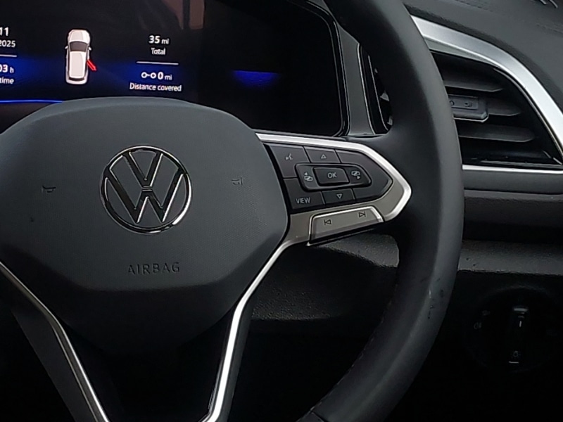 Used Volkswagen T-Roc 2025 for sale - 77122994: Photo 12