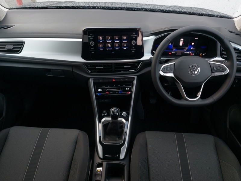 Used Volkswagen T-Roc 2025 for sale - 77122994: Photo 2