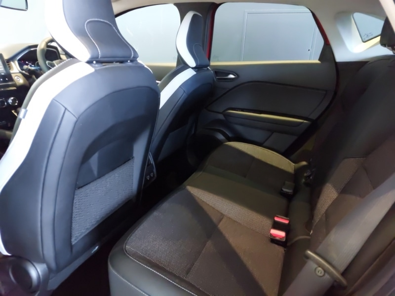 Used Renault Captur 2023 for sale - 76683325: Photo 6