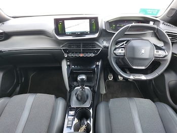 Used Peugeot 2008 2023 for sale - 79569375: Photo