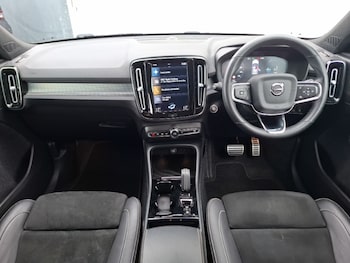 Used Volvo XC40 2022 for sale - 78328072: Photo