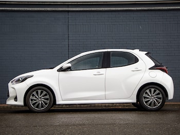 Used Toyota Yaris 2022 for sale - 78635451: Photo