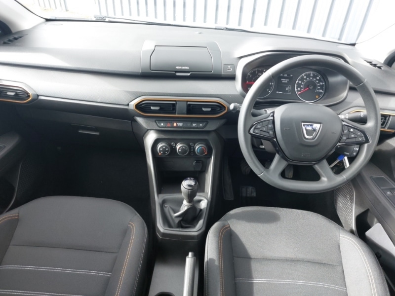 Used Dacia Sandero Stepway 2021 for sale - 77913483: Photo 2
