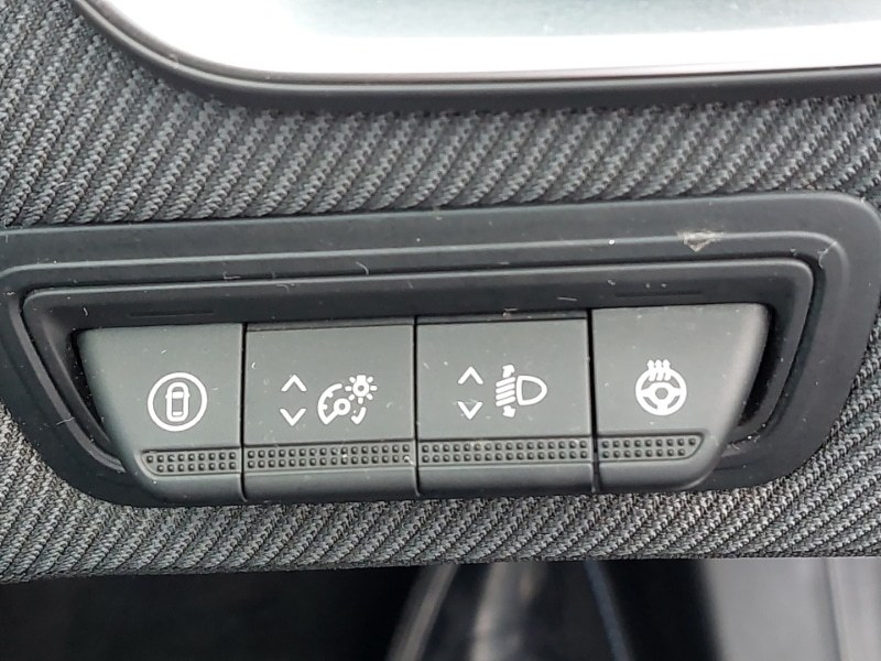 Used Renault Clio 2024 for sale - 76506374: Photo 12