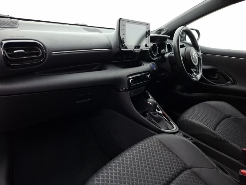 Used Toyota Yaris 2021 for sale - 77294064: Photo 5