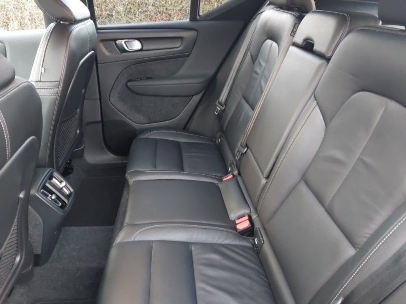 Used Volvo XC40 2023 for sale - 77057109: Photo 6