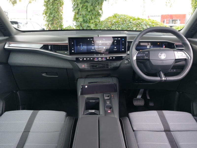 Used Vauxhall Grandland 2025 for sale - 76833196: Photo 2