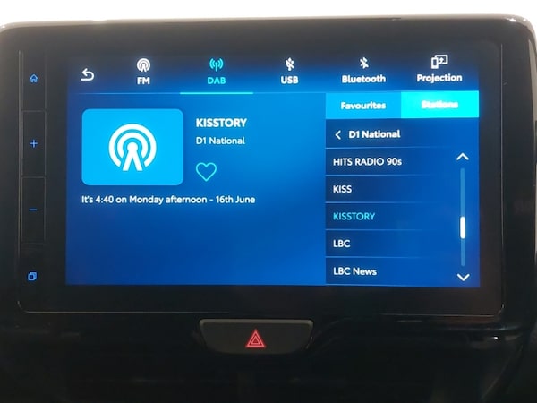 Used Toyota Yaris Cross 2023 for sale - 76275401: Photo 10