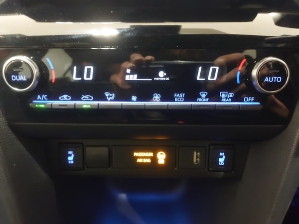 Used Toyota Yaris Cross 2023 for sale - 76275401: Photo 12