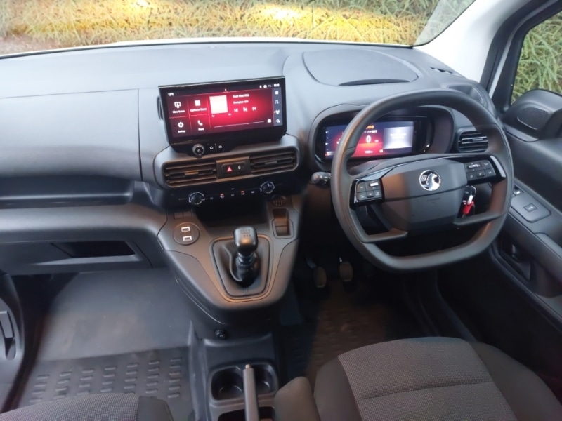 Used Vauxhall Combo 2024 for sale - 76487802: Photo 2