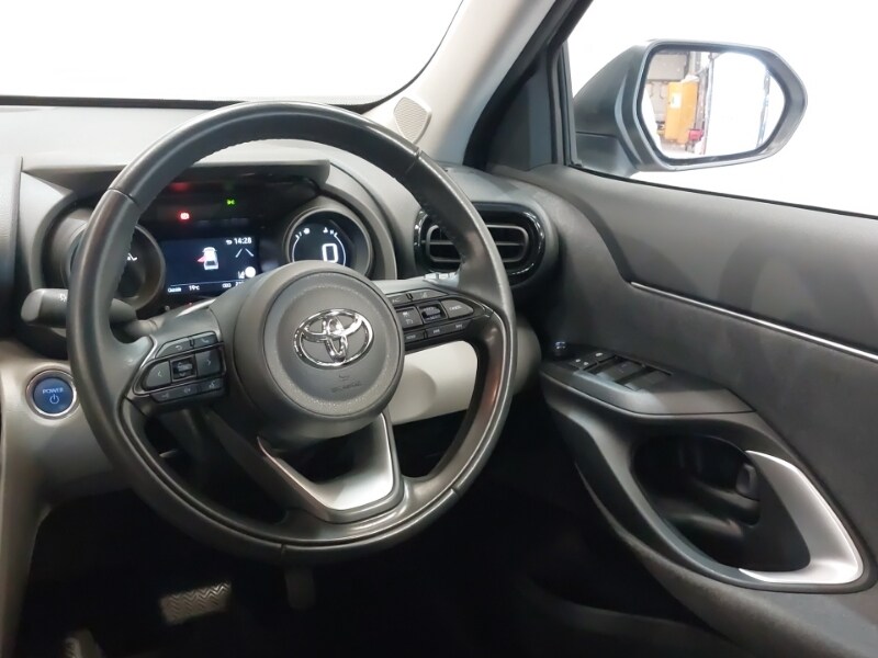 Used Toyota Yaris Cross 2022 for sale - 76578816: Photo 11