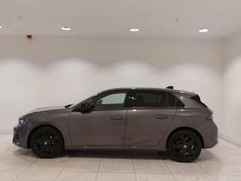Used Vauxhall Astra 2023 for sale - 79393132: Photo