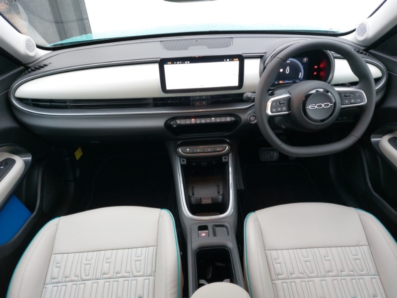 Used Fiat 600 2025 for sale - 77160549: Photo 2