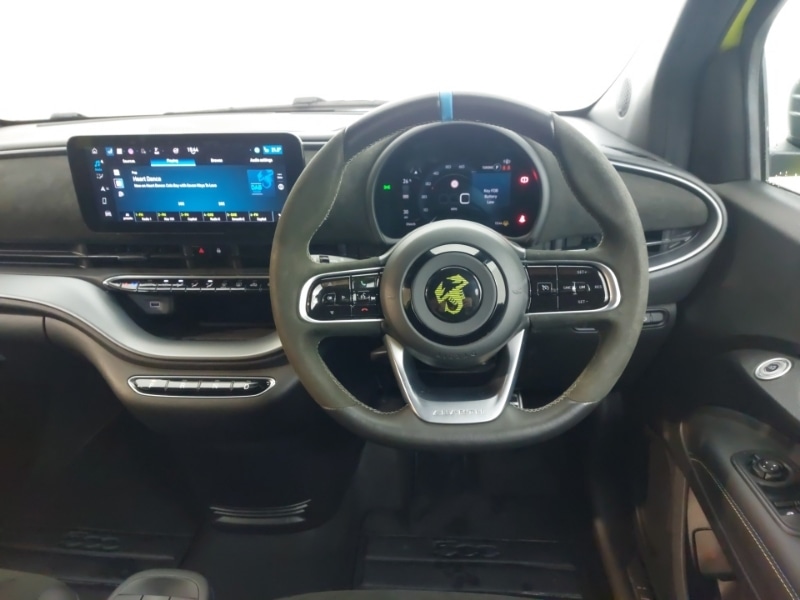 Used Abarth 500C 2024 for sale - 77544686: Photo 7