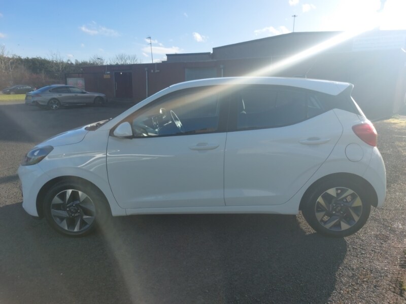 Used Hyundai i10 2024 for sale - 77949770: Photo 4