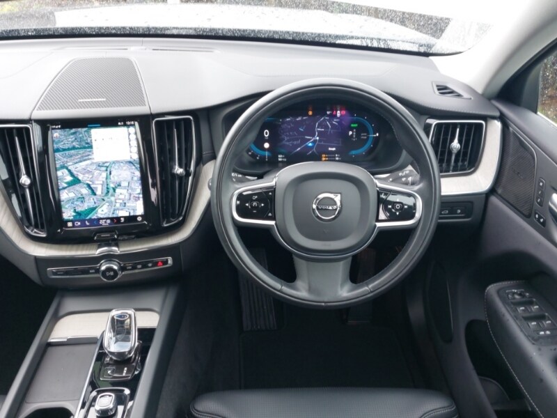 Used Volvo XC60 2021 for sale - 77955890: Photo 7