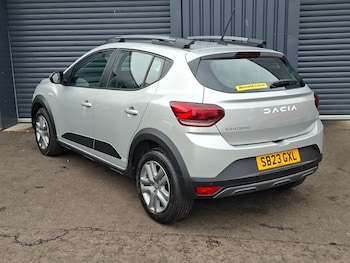 Used Dacia Sandero Stepway 2023 for sale - 78884321: Photo