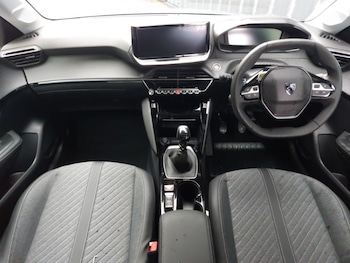 Used Peugeot 208 2025 for sale - 76265115: Photo 2