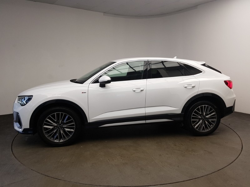 Used Audi Q3 2020 for sale - 77924696: Photo 4