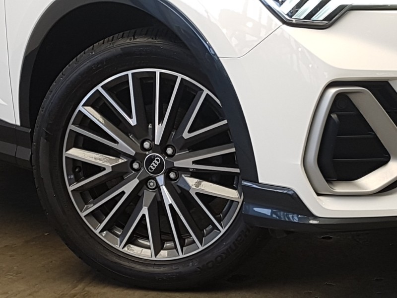 Used Audi Q3 2020 for sale - 77924696: Photo 9